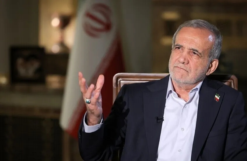 Iranian President: Communication with Mojtaba Khamenei "Extremely Difficult"
