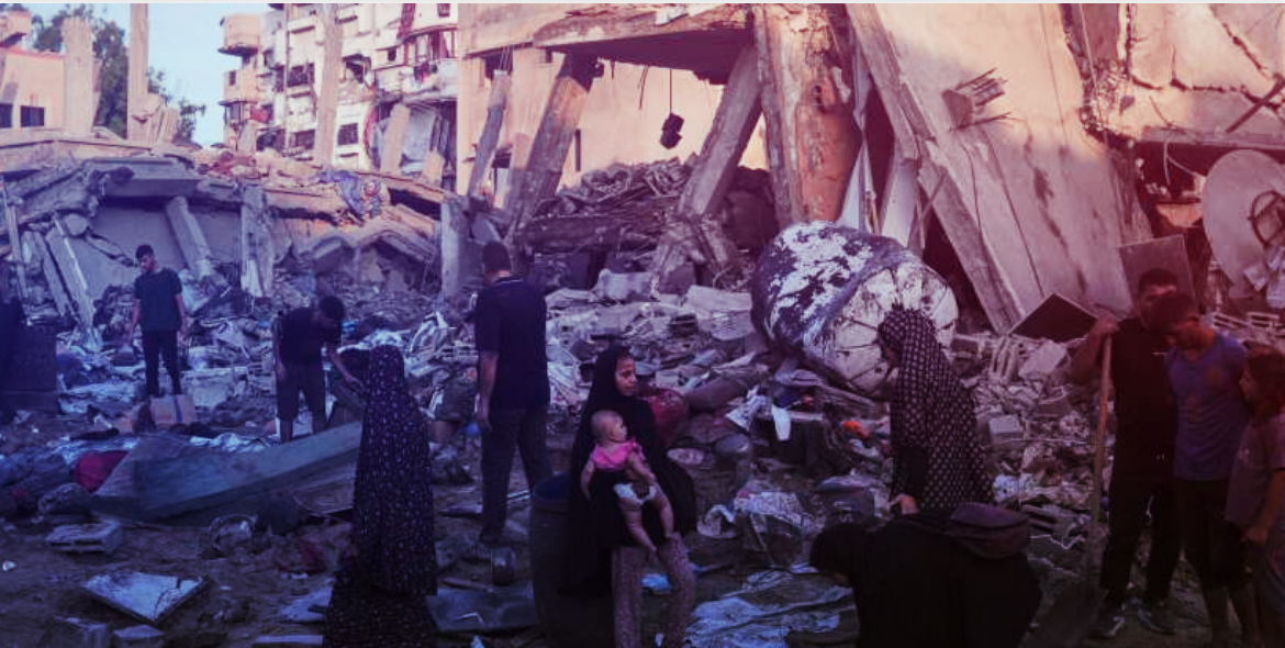 مقتل 4 فلسطينيين بينهم 3 أطفال بقصف إسرائيلي على غزه - 