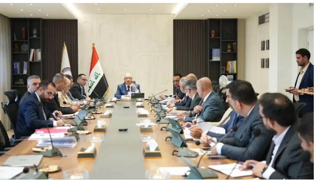 التخطيط تبحث استكمال التحضيرات للقمة العربية الرابعة للمشروعات الصغيرة والمتوسطه - 