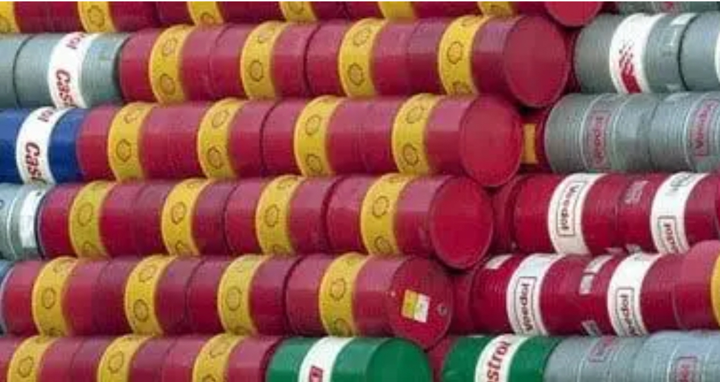 Oil Prices Extend Declines for Third Session Despite Staying Above $100