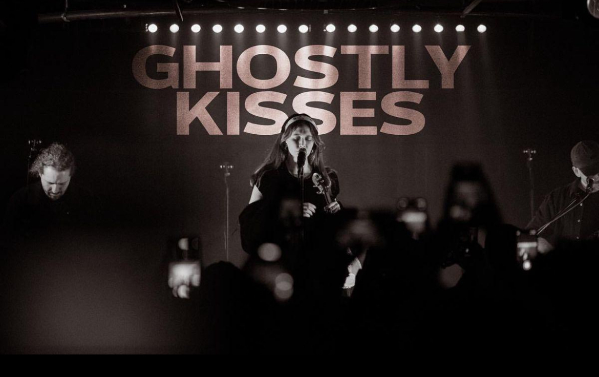 Ghostly Kisses تضيف حفلاً جديداً في بغداد بعد الإقبال على العرض الأول - 