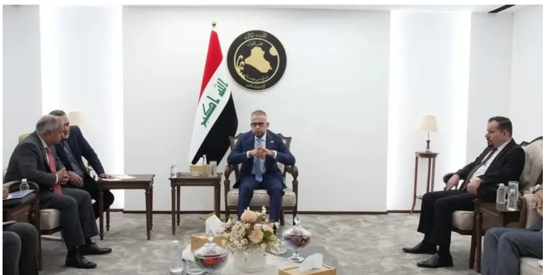 البنك الدولي: توجه حكومي واضح لإصلاح المالية العامة وتعزيز الإيرادات غير النفطيه - 
