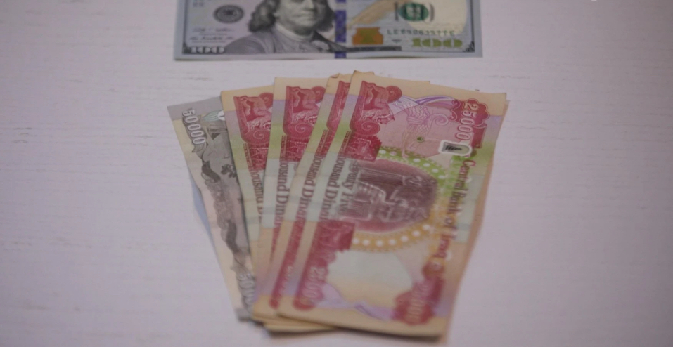 الدولار يتجاوز 163 ألف دينار في بغداد مع نهاية تعاملات الثلاثاء - 