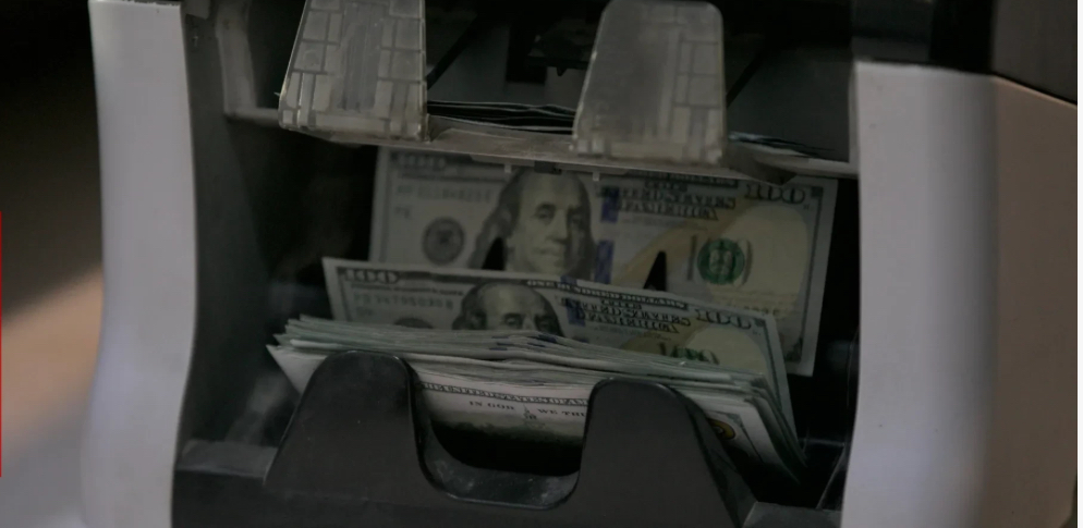 Dollar Prices Climb in Baghdad and Erbil as Markets Close